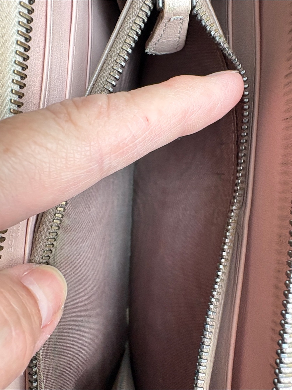 Bottega Veneta NAPPA Lambskin Leather Woven Zip-Around Wallet in Blush Pink - Picture 13 of 15